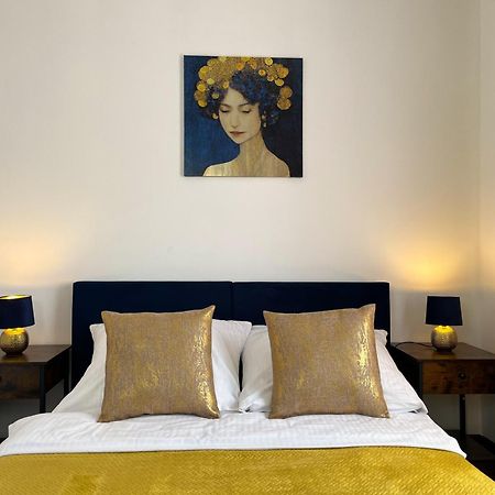 Mala Italia Apartments 弗罗茨瓦夫 外观 照片