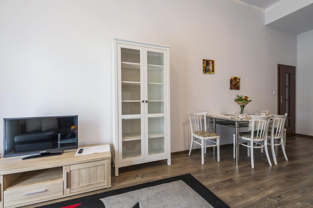 Mala Italia Apartments 弗罗茨瓦夫 外观 照片